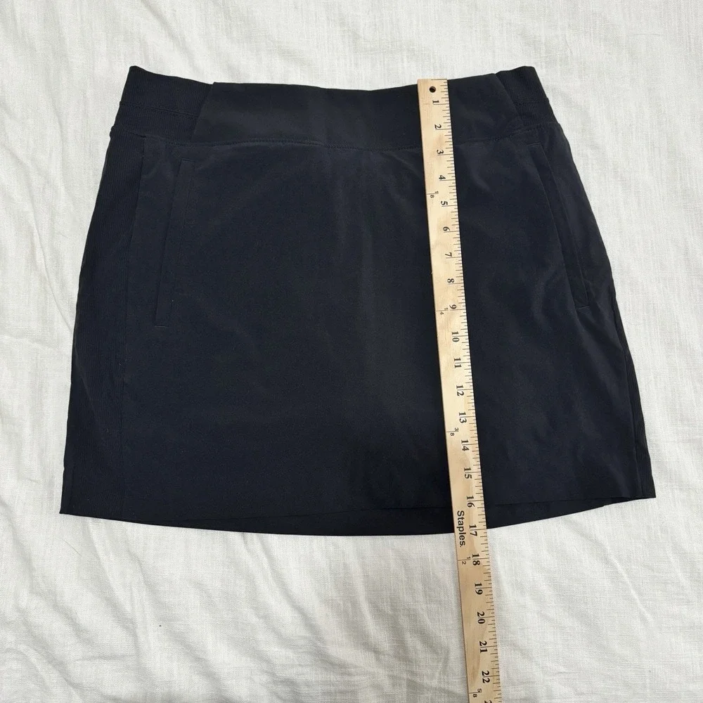 Athleta Women's Black Everyday Woven Skort Skirt Sz 12 A-Line Casual Athleisure